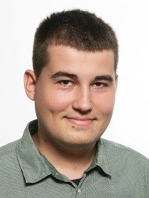 Mr Milos Knezevic