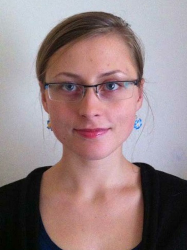 Ms Monika Szumilo